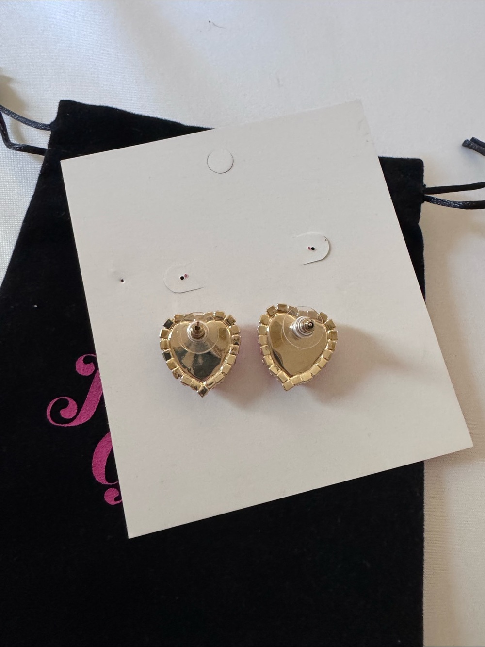 Feed Me Gems Fuchsia Signature Heart Studs - Picture 3 of 4